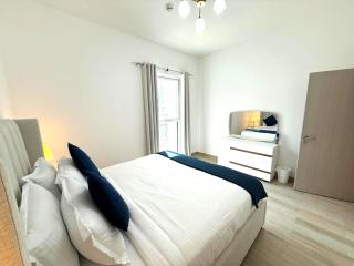 Stylish 1BR Near SeaWorld & Yas Attractions - 8