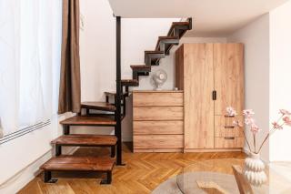 Hazel Nest Loft - 7