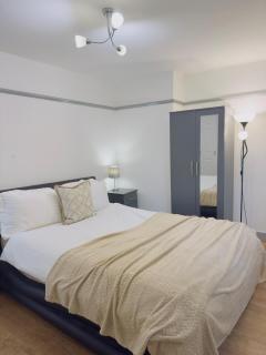 Contractors Lodge - 0