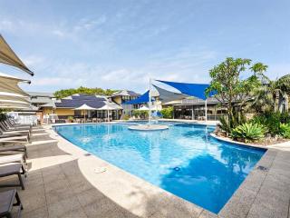 Baydream Believer - Lush Beachfront Resort Escape - 6