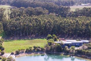 Bonnie - Lakeside Relaxation surrounded by Wineries - 5