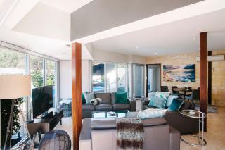 Eagle Bay Beach Retreat - Steps from the Sands - 1