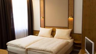 Hotel PIAZZA - 4