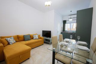 Modernised Top Floor Apartment with Back Balcony - Close to Balluta & Exiles Beach - 0