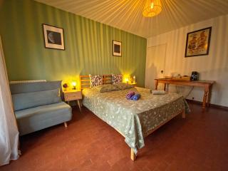 Le Letizia-Wifi-Netflix-Parking-Balcon-Belle de mai Urban NestConciergerie - 8