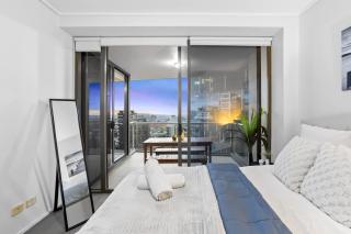 Modern 2BR in Brisbane CBD Free Parking and Pool - 3