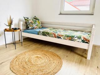 Old town apartment with flair centrally located - 8