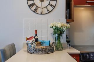 Cosy 1-Bedroom Studio by the Seaside - 6