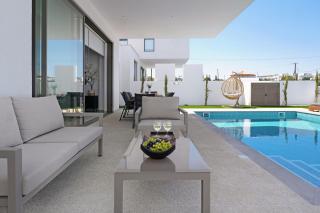 Princess Anne Luxury Villa - Large Pool - 3