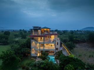 Dilip Niwas - 9