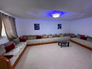 Quiet 2 bedroom apartment and Terrace Center - 6