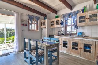 Dis Beau-tie-ful - 6