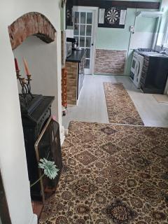 One bedroom self-catering flat centrally located - 6