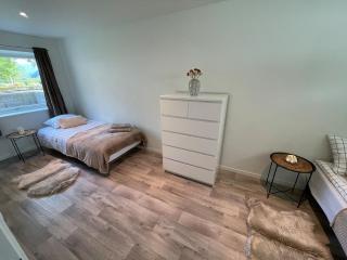 Bright&Cozy 2 Bedroom Apartment 15 min from Tromsø - 8