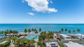 Beachfront 7th floor unit at Mar Azul - 1