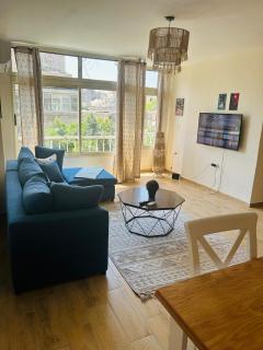 Garden city downtown haven 2BDRM - 0