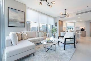 High-Floor Seaview 2BR with Dubai Water Canal Panorama, Steps from Metro and Marina Beach, LIV Marina, Dubai Marina by Deluxe Holiday Homes - 3