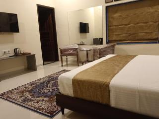 Shauryaaksh Home Stay - 7
