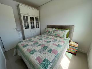 cód 125 - Apartamento amplo, a 80 metros do mar - 2