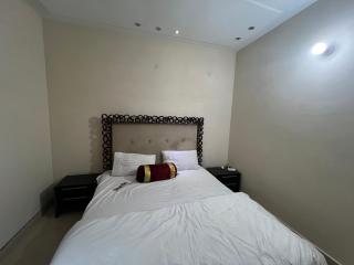 Royal House 1 - 2