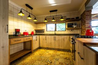 Hornbill Family Suites - 5