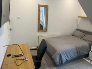 George Guest House - 6