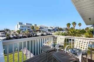 Leaning Palms - 8