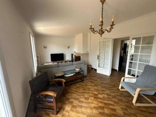 Cozy home with a large garden and near vineyards - 7