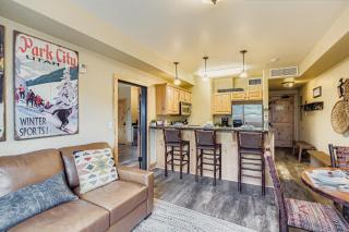 Silverado Getaway 124 - 8