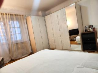Quarto amplo e aconchegante - 2