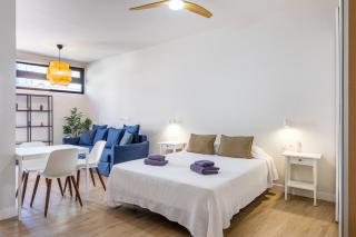 Bristol Sunset Beach - Holiday Apartments - 6