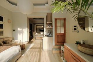 Atlas Crown Residence-City Centre-Near Street Food Access & Free Laundry - 9