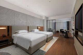 Crowne Plaza Xiangyang Fuchun Lakeside - 1