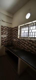 Smart Homes near koyambedu by Stayz Royale - 1