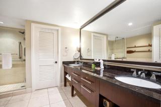 KBM Resorts Spacious 4-Bedroom Honua Kai Collection Multi Unit Listing Same Floor Ocean Views 2 Free Rental Cars HKH-50316 - 1