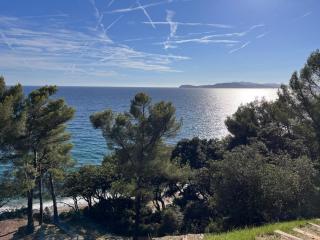 T2, 4 pers max, terrasse avec vue et parking privé, proche centre et mer - 9