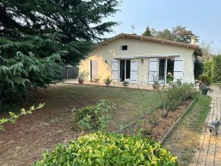 Cozy home with a large garden and near vineyards - 9