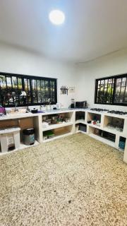 Baku Laureles Hostel - 5