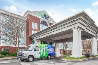 Holiday Inn Express & Suites Greenville-I-85 & Woodruff Rd by IHG - 8