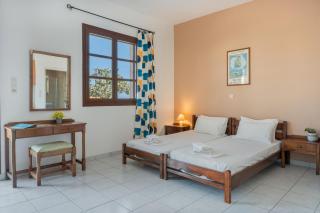 Frantzis studio 3 Nisyros - 0