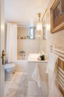 Elegant Private Home by the Acropolis - 8