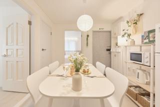 겨울특가 홍대 연남 망원 합정 YG 서울역 Dmc 6인 숙소 짐보관 가능 - 5