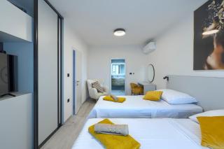 Cherry House - 4