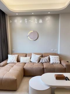 Shangjing Waterfront Hotel - 9