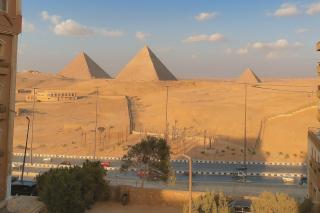 Pyramids Gate - 0