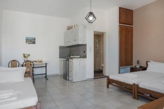 Frantzis Studio 2 - Nisyros - 8