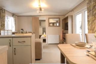 Coopers Beach 3-Bed Caravan Sleeps 8 & Pets Ok - 4