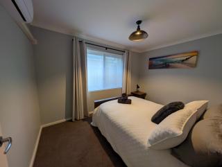 Spacious 4x2 Southwest Gem Perfect for Two Families, Steps from Top Attractions with Fun Spaces for Kids, separate areas for Adults and Big Savings - 3