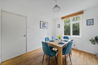 St Albans - 3 bedroom with FREE parking - 9