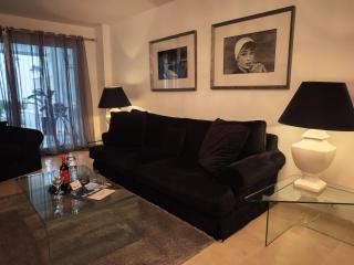 Luxury Frontline Residence - EHHouse - 7